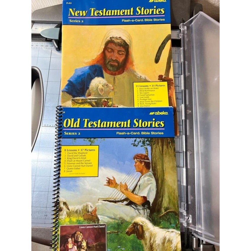 Abeka Old & New Testament Stories Series 2 Flash-a-Card Bible Stories Set